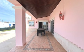 Property slide 10