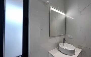 Property slide 25