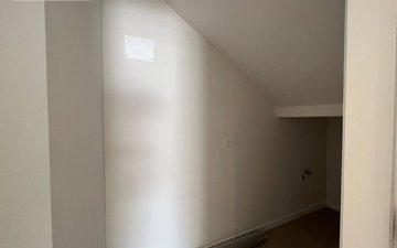 Property slide 28
