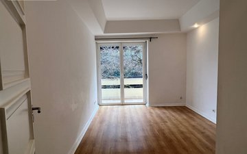 Property slide 17