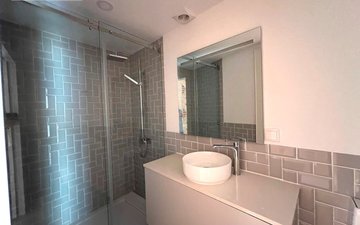 Property slide 50