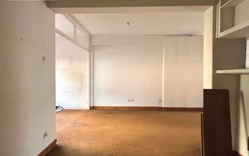 Property slide 21