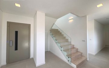 Property slide 21