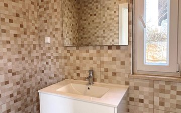 Property slide 39