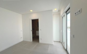 Property slide 46