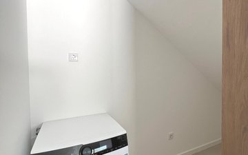 Property slide 22