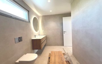 Property slide 43