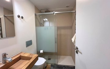 Property slide 25