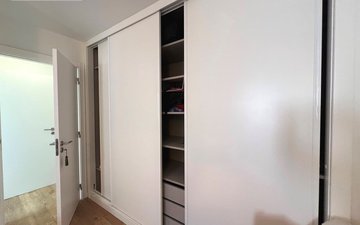Property slide 39