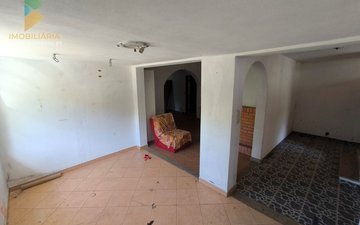 Property slide 29