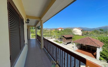 Property slide 15