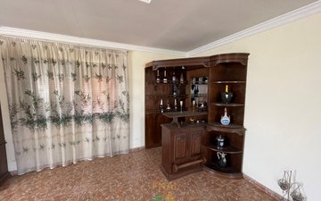 Property slide 38