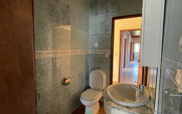 Property slide 40