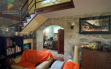 Property slide 21