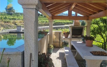 Property slide 42