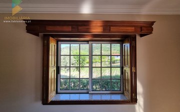 Property slide 17