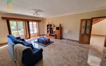 Property slide 12