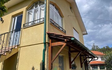 Property slide 7