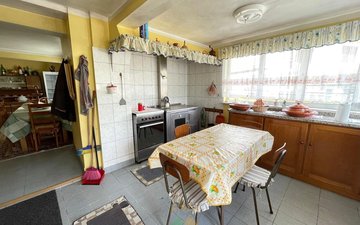 Property slide 43