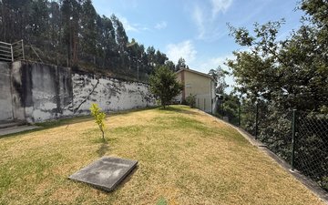 Property slide 32