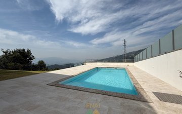 Property slide 33