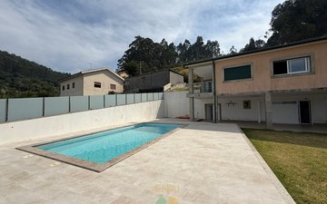 Property slide 39