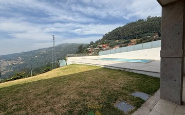Property slide 46