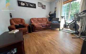 Property slide 8