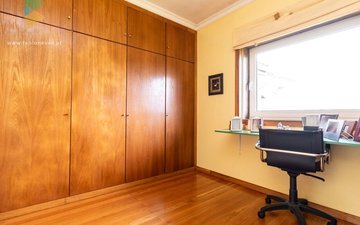 Property slide 24