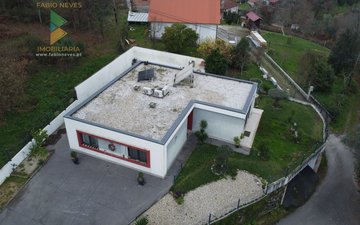 Property slide 21