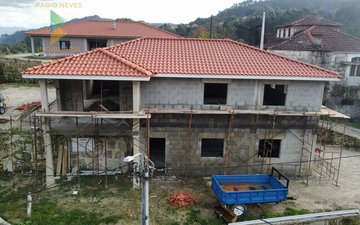 Property slide 14