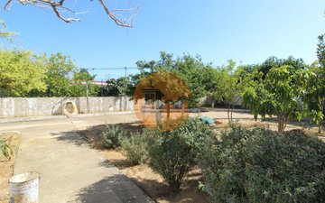 Property slide 18