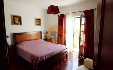 Property slide 30