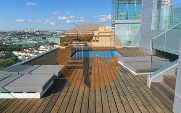 Property slide 21