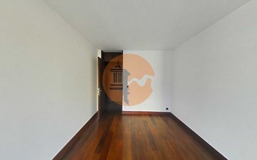 Property slide 39