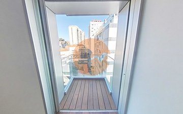 Property slide 50