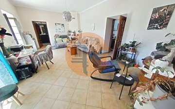 Property slide 14