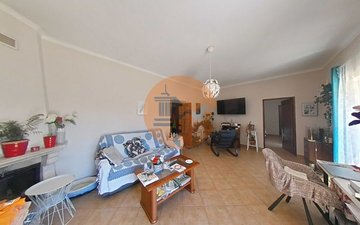 Property slide 6