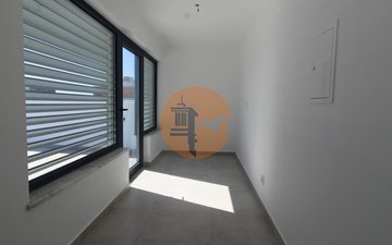 Property slide 28