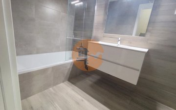 Property slide 22