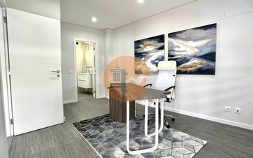 Property slide 28
