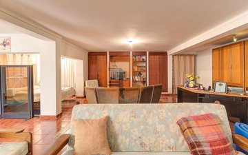 Property slide 25