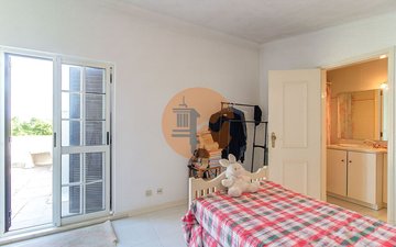 Property slide 43