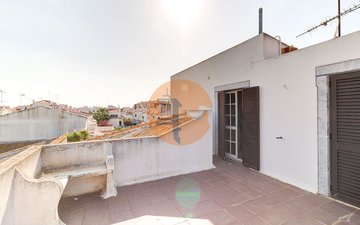 Property slide 48