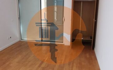 Property slide 28