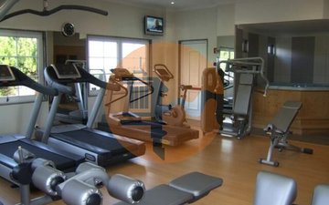 Property slide 25