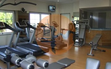 Property slide 18