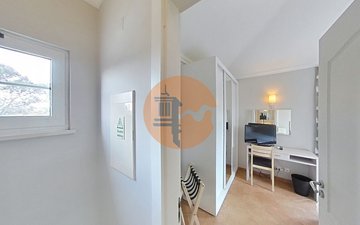 Property slide 50