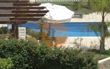 Property slide 22