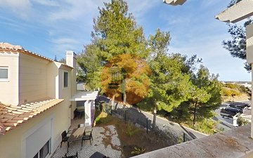 Property slide 19